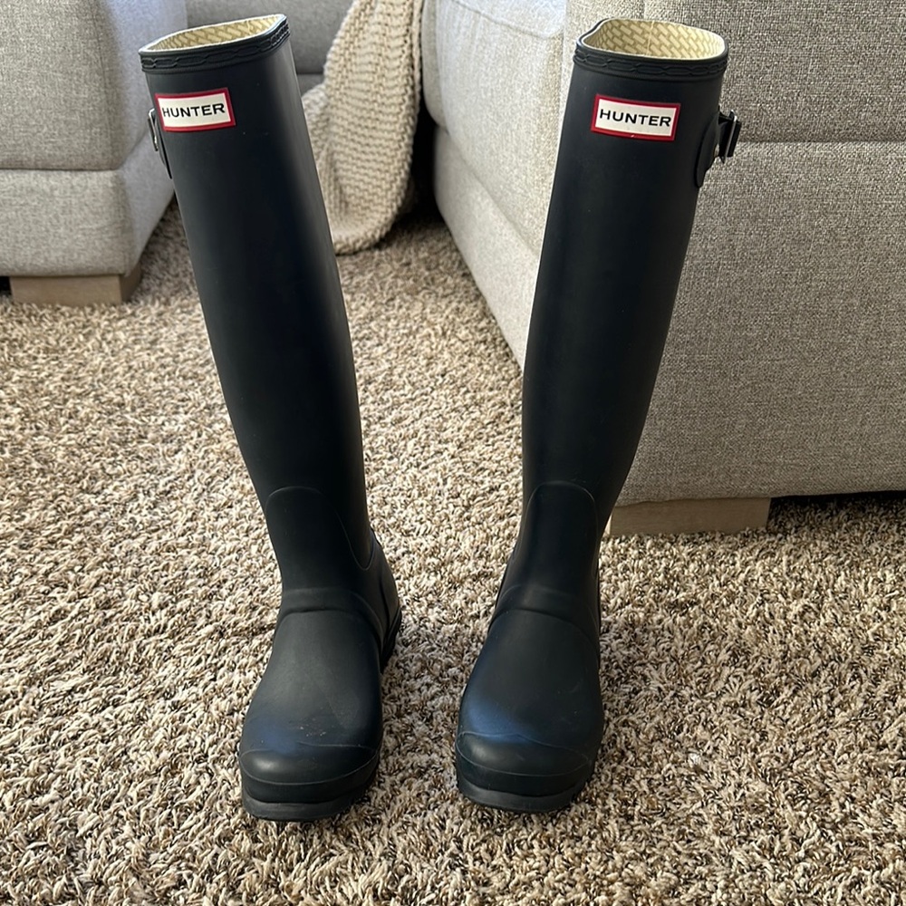 Hunter Navy Tall Rain Boots